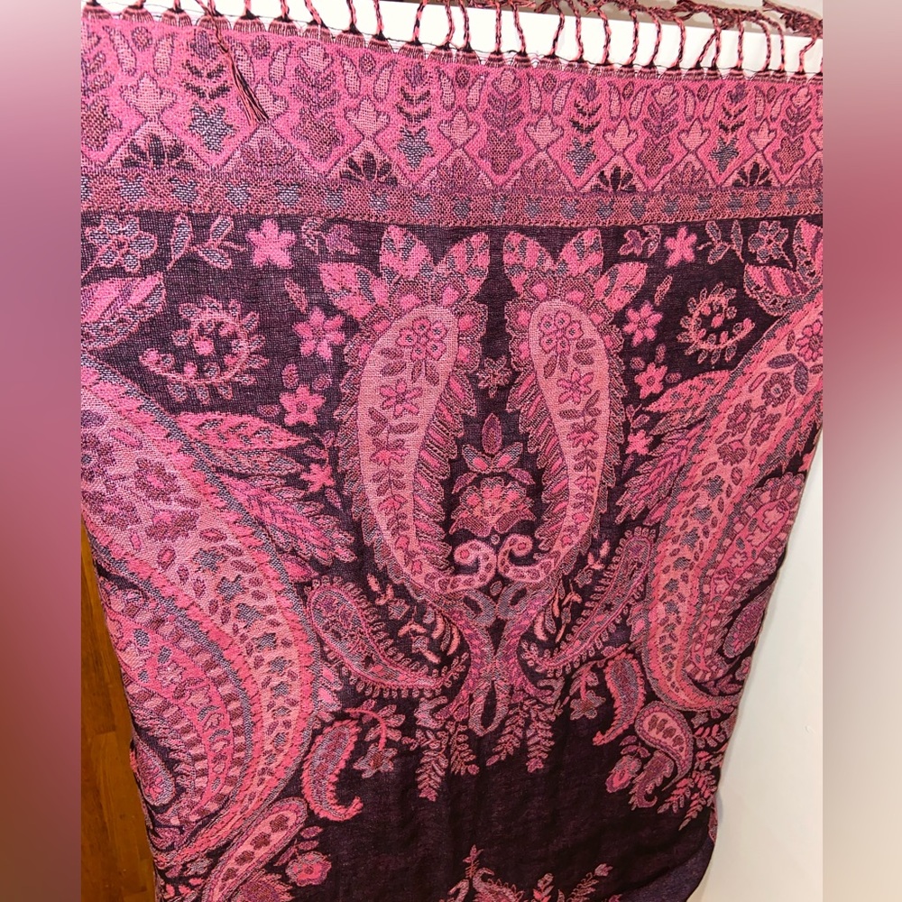 scarf - Picture 4 of 4